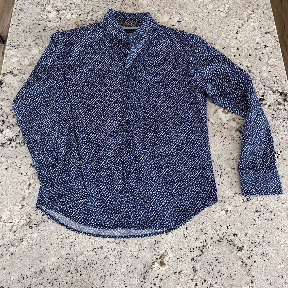 NWOT Gentleman’s Outfitters Button Down Shirt